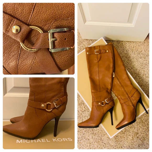Michael Kors Shoes - ⭐️HOST PICK⭐️Michael Kors Boots